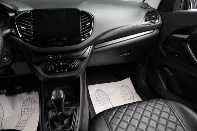 Lada (ВАЗ) Vesta I с пробегом 2018 года, цена 799 000 рублей, 186455 км, седан, Автокод Объявления