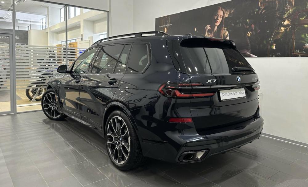 BMW X7 I (G07) Рестайлинг Новосибирск  - изображение 9