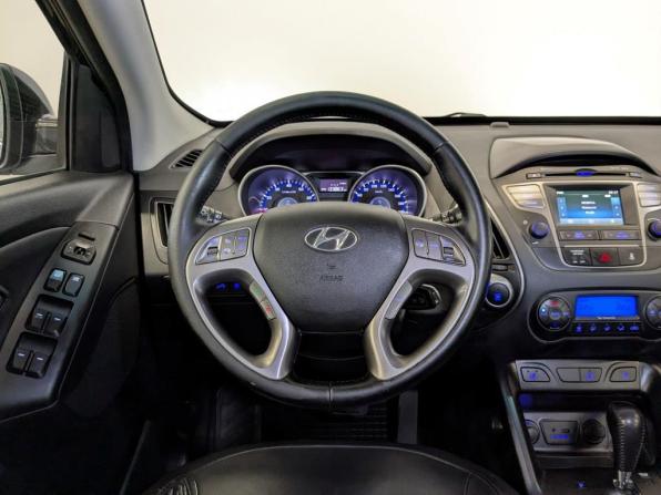 Hyundai ix35 I Рестайлинг с пробегом 2013 года, цена 1 385 000 рублей, 133863 км, внедорожник, Автокод Объявления
