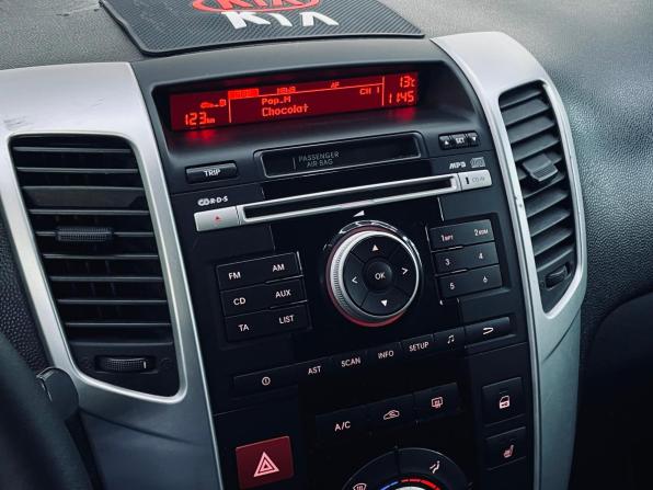 Kia Venga I с пробегом 2012 года, цена 800 000 рублей, 159024 км, минивэн, Автокод Объявления