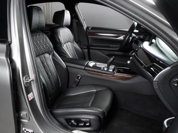 BMW 7 серии VI (G11/G12) Рестайлинг с пробегом 2022 года, цена 6 899 000 рублей, 27123 км, седан, Автокод Объявления