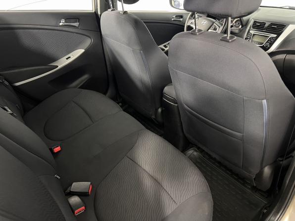 Hyundai Solaris I с пробегом 2011 года, цена 740 000 рублей, 199747 км, седан, Автокод Объявления