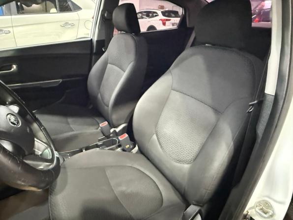 Kia Rio III с пробегом 2013 года, цена 681 000 рублей, 268162 км, седан, Автокод Объявления