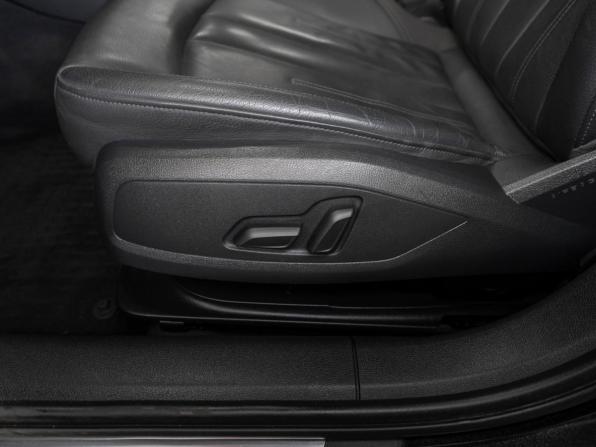 Audi A4 V (B9) с пробегом 2019 года, цена 2 620 000 рублей, 101227 км, седан, Автокод Объявления