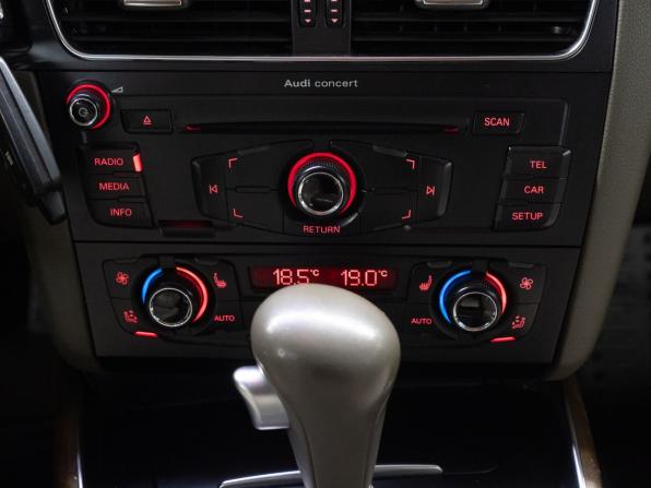 Audi Q5 I (8R) с пробегом 2011 года, цена 1 699 000 рублей, 164000 км, внедорожник, Автокод Объявления