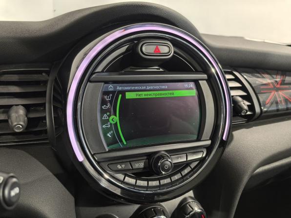 Mini Hatch III (F55/F56) Рестайлинг с пробегом 2021 года, цена 3 399 000 рублей, 66563 км, хэтчбек, Автокод Объявления