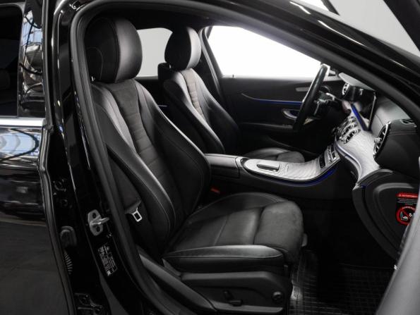 Mercedes-Benz E-Класс V (W213 S213 C238) Рестайлинг с пробегом 2021 года, цена 4 050 000 рублей, 57681 км, седан, Автокод Объявления