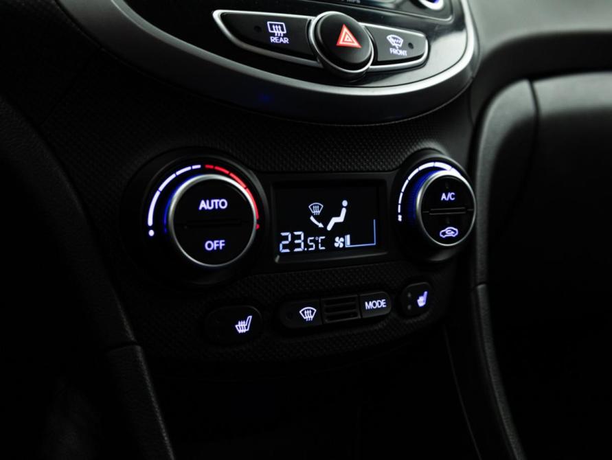 Hyundai Solaris I Рестайлинг Санкт-Петербург  - изображение 16