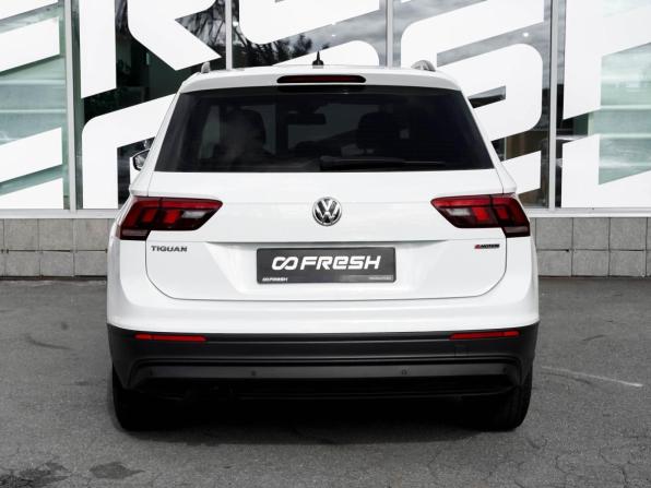Volkswagen Tiguan II с пробегом 2020 года, цена 2 090 000 рублей, 214582 км, внедорожник, Автокод Объявления