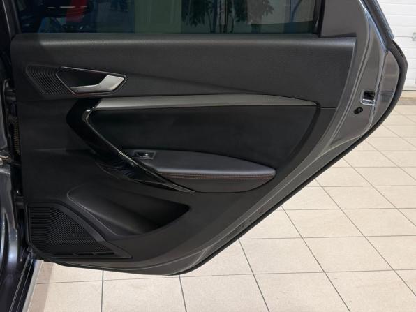 Lada (ВАЗ) Vesta I Рестайлинг (NG) с пробегом 2024 года, цена 1 740 000 рублей, 25300 км, универсал, Автокод Объявления