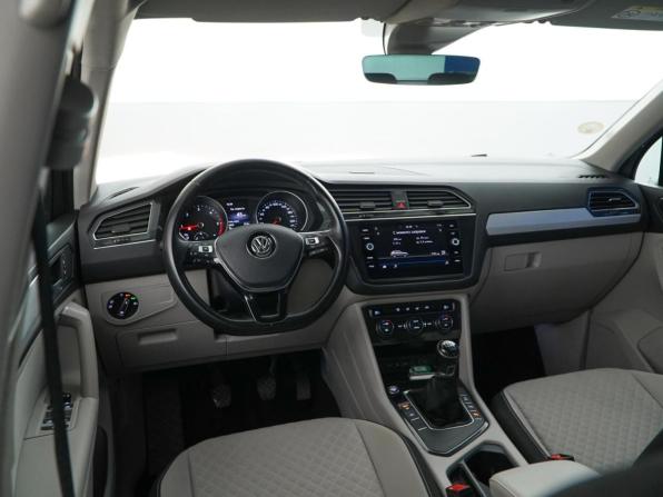 Volkswagen Tiguan II с пробегом 2018 года, цена 2 149 046 рублей, 207992 км, внедорожник, Автокод Объявления