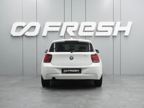 BMW 1 серии II (F20/F21) с пробегом 2011 года, цена 1 089 000 рублей, 106405 км, хэтчбек, Автокод Объявления