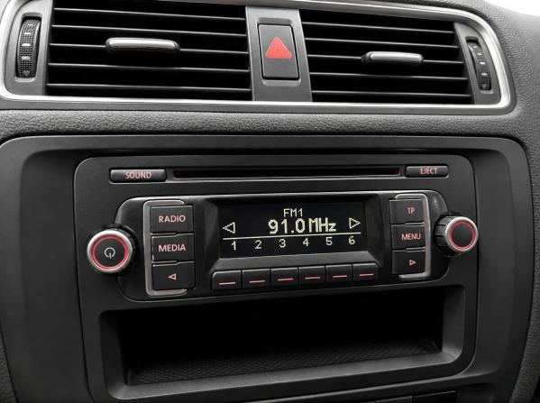 Volkswagen Jetta VI с пробегом 2012 года, цена 1 070 500 рублей, 184320 км, седан, Автокод Объявления