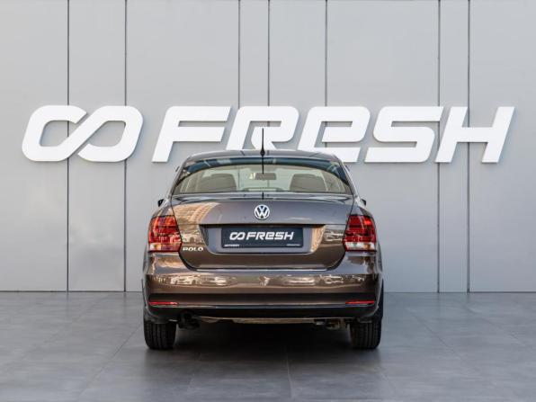 Volkswagen Polo V Рестайлинг с пробегом 2016 года, цена 1 190 000 рублей, 172715 км, седан, Автокод Объявления