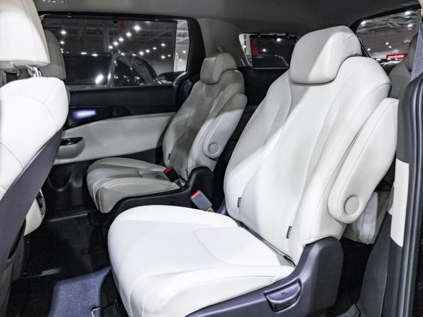 Kia Carnival IV с пробегом 2021 года, цена 4 099 999 рублей, 84000 км, минивэн, Автокод Объявления