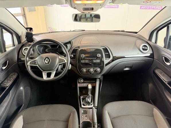 Renault Kaptur I Рестайлинг с пробегом 2021 года, цена 1 223 000 рублей, 116655 км, внедорожник, Автокод Объявления