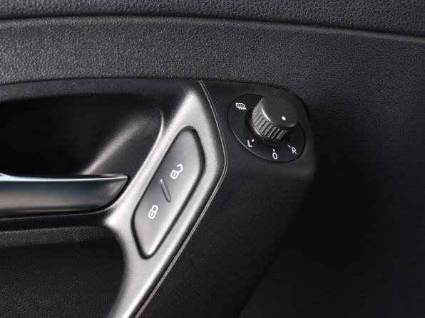 Volkswagen Polo V Рестайлинг с пробегом 2020 года, цена 1 159 995 рублей, 99562 км, седан, Автокод Объявления