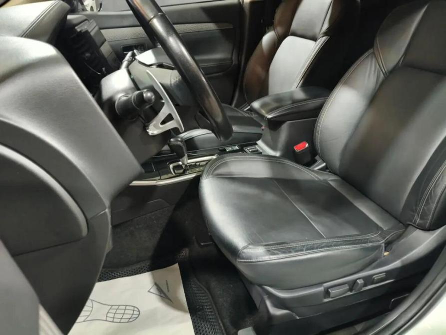 Mitsubishi Outlander III Рестайлинг 3 Уфа  - изображение 14