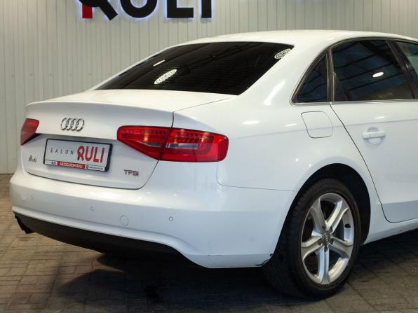 Audi A4 IV (B8) Рестайлинг с пробегом 2012 года, цена 1 250 000 рублей, 203021 км, седан, Автокод Объявления