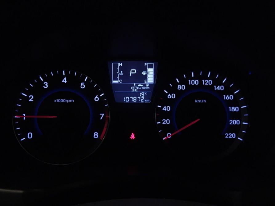 Hyundai Solaris I Рестайлинг Казань  - изображение 16