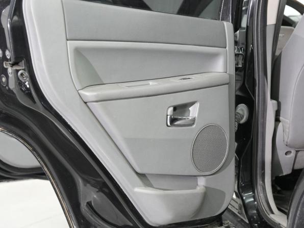 Jeep Grand Cherokee III (WK) с пробегом 2006 года, цена 1 110 000 рублей, 190000 км, внедорожник, Автокод Объявления