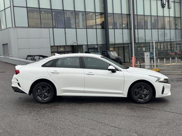 Kia K5 III с пробегом 2021 года, цена 2 490 000 рублей, 37164 км, седан, Автокод Объявления