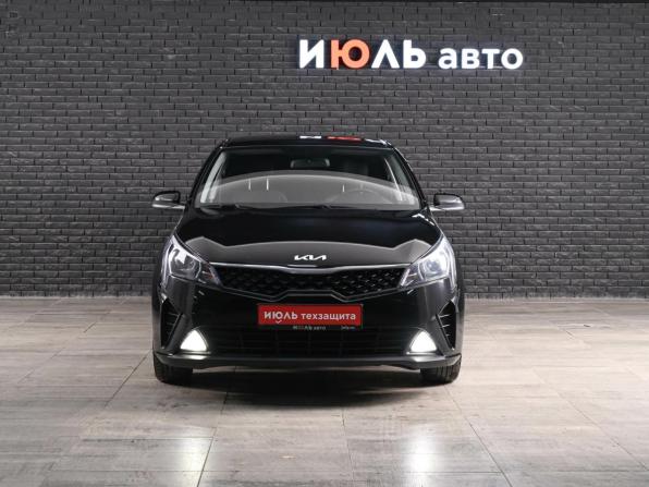 Kia Rio IV Рестайлинг с пробегом 2021 года, цена 1 900 000 рублей, 68538 км, седан, Автокод Объявления