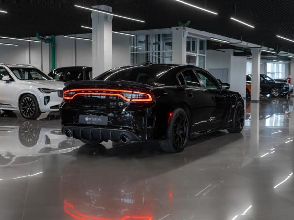 Dodge Charger VII (LD) Рестайлинг с пробегом 2020 года, цена 4 490 000 рублей, 107248 км, седан, Автокод Объявления