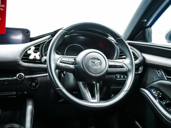 Mazda 3 IV (BP) с пробегом 2019 года, цена 1 710 000 рублей, 57889 км, хэтчбек, Автокод Объявления