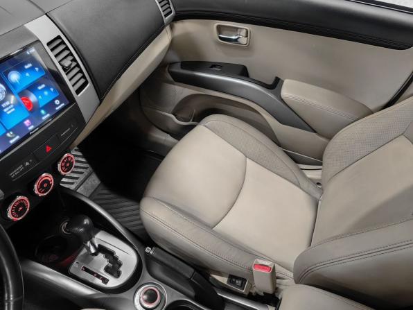 Peugeot 4007 с пробегом 2010 года, цена 1 350 000 рублей, 137300 км, внедорожник, Автокод Объявления