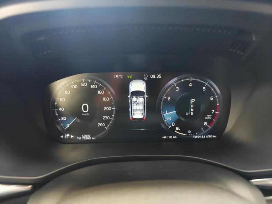 Volvo XC60 II Москва  - изображение 11