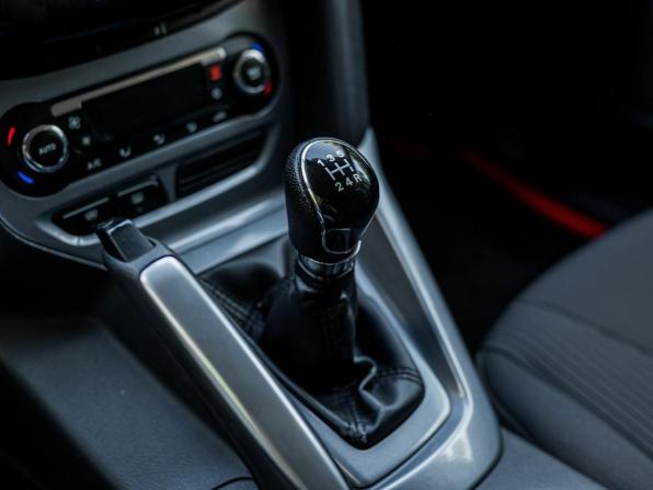 Ford Focus III с пробегом 2012 года, цена 843 000 рублей, 114807 км, хэтчбек, Автокод Объявления