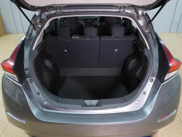 Nissan Leaf II (ZE1) с пробегом 2017 года, цена 1 549 000 рублей, 50448 км, хэтчбек, Автокод Объявления