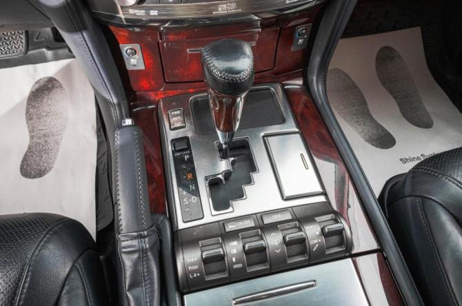 Lexus LX III с пробегом 2011 года, цена 3 669 000 рублей, 255300 км, внедорожник, Автокод Объявления