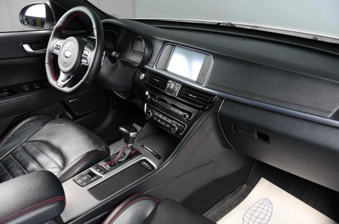 Kia Optima IV с пробегом 2017 года, цена 2 039 000 рублей, 127411 км, седан, Автокод Объявления