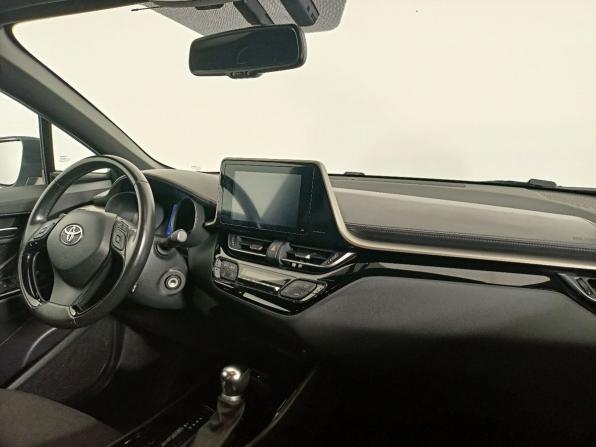 Toyota C-HR I с пробегом 2019 года, цена 1 849 000 рублей, 159900 км, внедорожник, Автокод Объявления