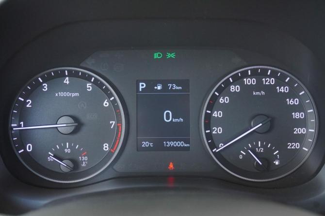 Hyundai Solaris II с пробегом 2017 года, цена 1 390 000 рублей, 139000 км, седан, Автокод Объявления