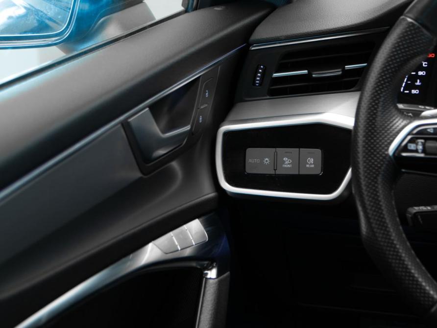 Audi A6 V (C8) Москва  - изображение 14