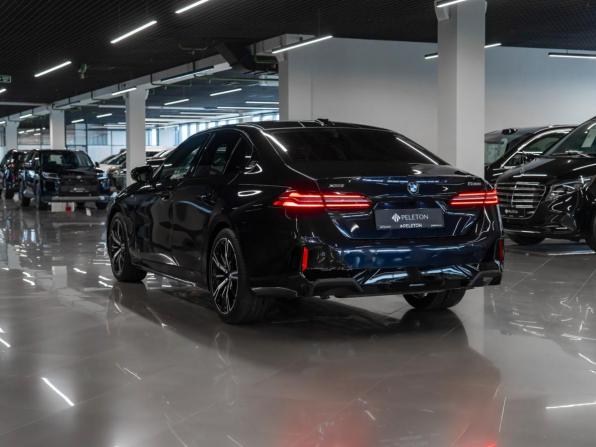 BMW 5 серии VIII (G60/G61/G68) с пробегом 2025 года, цена 8 450 000 рублей, 8845 км, седан, Автокод Объявления