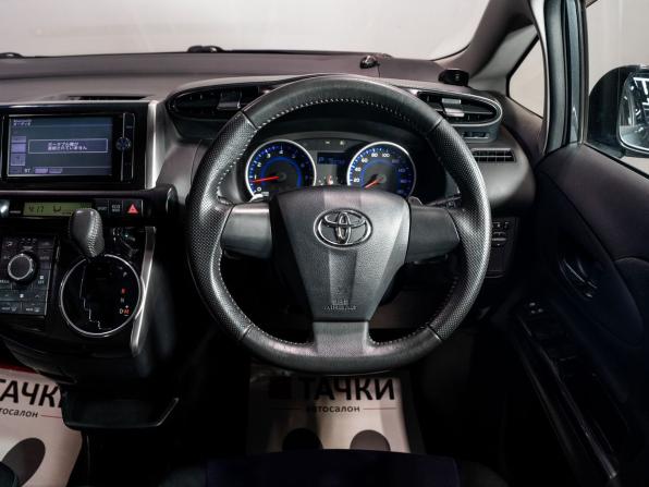 Toyota Wish II Рестайлинг с пробегом 2012 года, цена 1 580 000 рублей, 160750 км, минивэн, Автокод Объявления