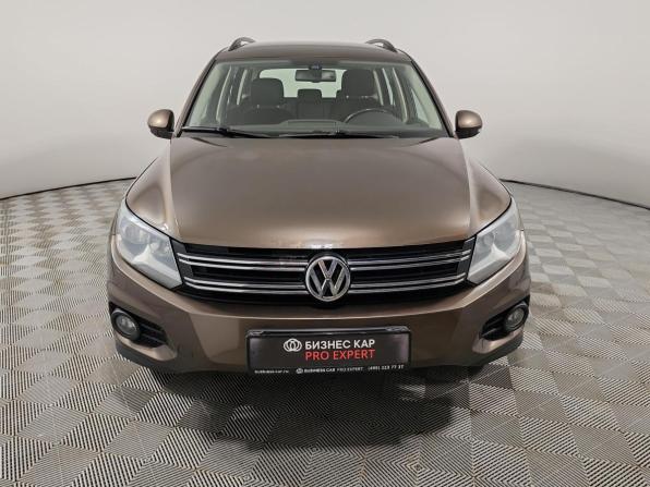 Volkswagen Tiguan I Рестайлинг с пробегом 2016 года, цена 1 555 000 рублей, 174251 км, внедорожник, Автокод Объявления