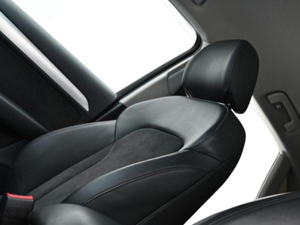 Audi Q3 I (8U) Рестайлинг с пробегом 2015 года, цена 1 949 000 рублей, 118000 км, внедорожник, Автокод Объявления