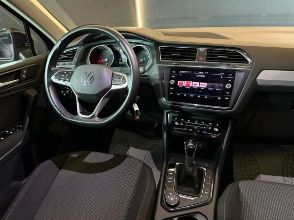 Volkswagen Tiguan II Рестайлинг с пробегом 2021 года, цена 2 999 000 рублей, 99525 км, внедорожник, Автокод Объявления