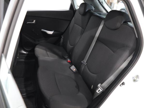 Kia Rio III с пробегом 2014 года, цена 979 000 рублей, 100818 км, хэтчбек, Автокод Объявления