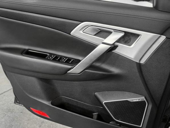 Geely Atlas I с пробегом 2018 года, цена 1 850 000 рублей, 137000 км, внедорожник, Автокод Объявления