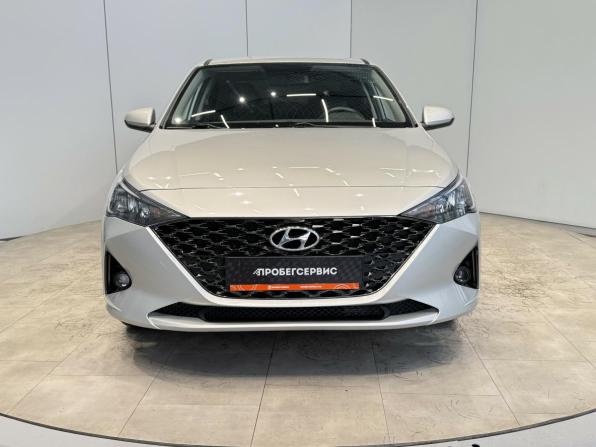 Hyundai Solaris II Рестайлинг с пробегом 2021 года, цена 1 330 000 рублей, 99365 км, седан, Автокод Объявления