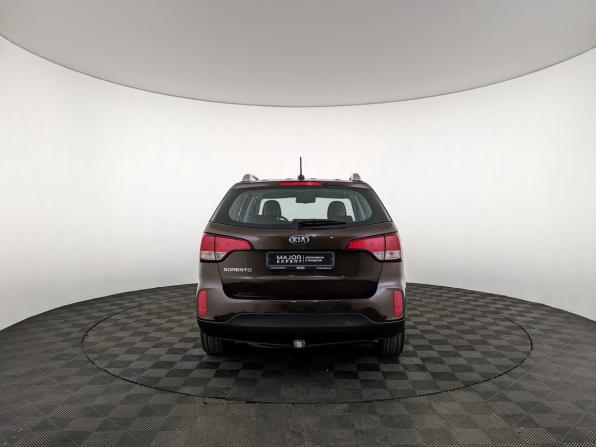 Kia Sorento II Рестайлинг с пробегом 2018 года, цена 1 790 000 рублей, 208000 км, внедорожник, Автокод Объявления