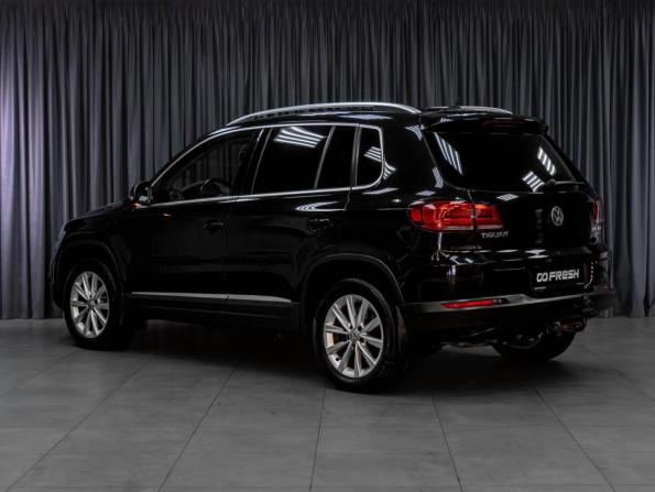Volkswagen Tiguan I Рестайлинг с пробегом 2013 года, цена 1 819 000 рублей, 173938 км, внедорожник, Автокод Объявления