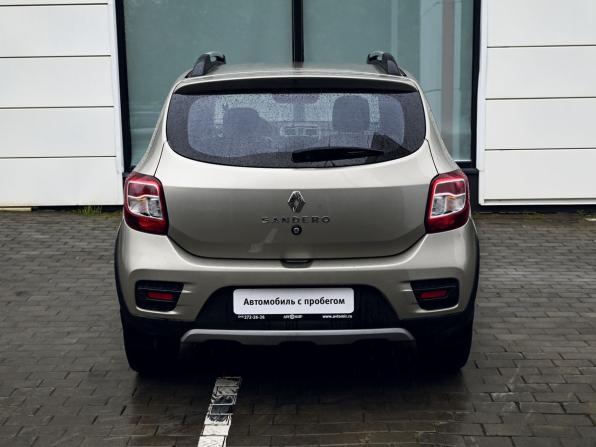 Renault Sandero II Рестайлинг с пробегом 2021 года, цена 1 349 000 рублей, 59819 км, хэтчбек, Автокод Объявления