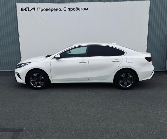 Kia Cerato IV Рестайлинг с пробегом 2022 года, цена 2 420 000 рублей, 20600 км, седан, Автокод Объявления